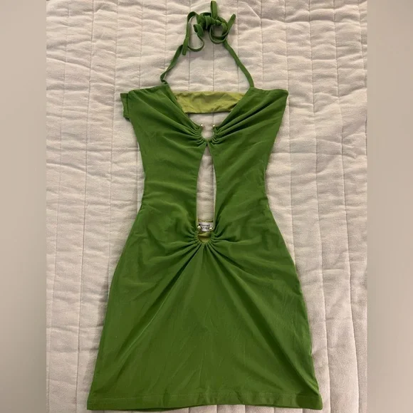 Beginning Boutique Elle Green festival dress Size 2 US, 6 UK (XS) Beginning Boutique Elle Green festival dress Size 2 US, 6 UK (XS)